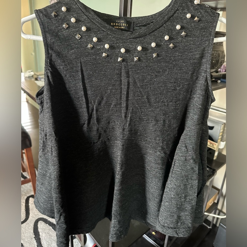 Fashion design top